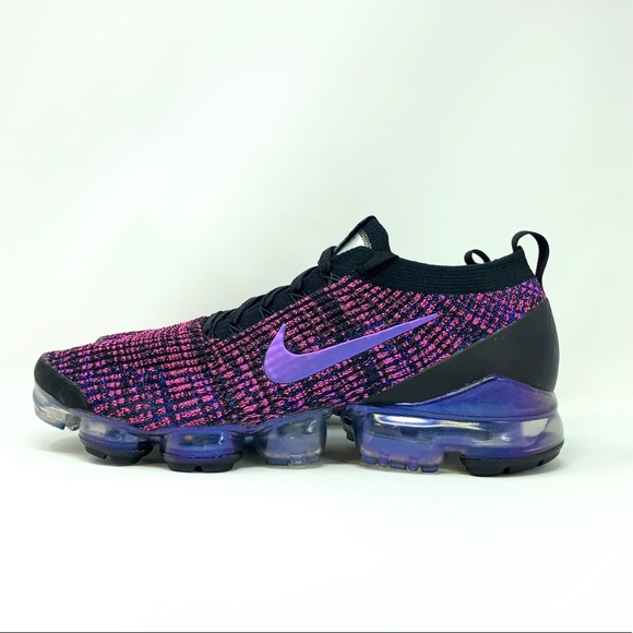Nike Air VaporMax Flyknit 3 ‘Throwback Future’ - Picture 2 of 8